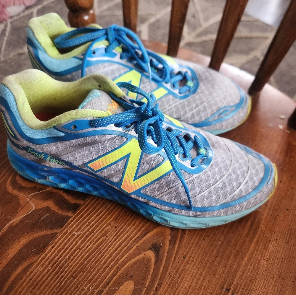 New Balance Teal and Yellow Athletic Running Sneakers